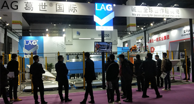 2021第38屆中國無錫太湖國際機床及智能工業裝備產業博覽會：LAG葛世?國際機械手折彎單元成為現場矚目的焦點！